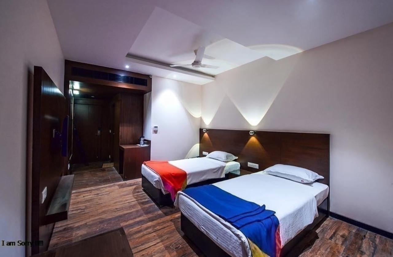 Hotel Atharva Ujjain Exterior photo